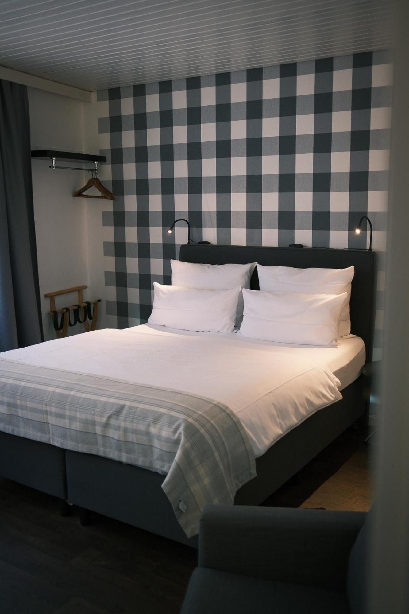 Kreuzblume Hotel & Weinstube Freiburg im Breisgau Luaran gambar
