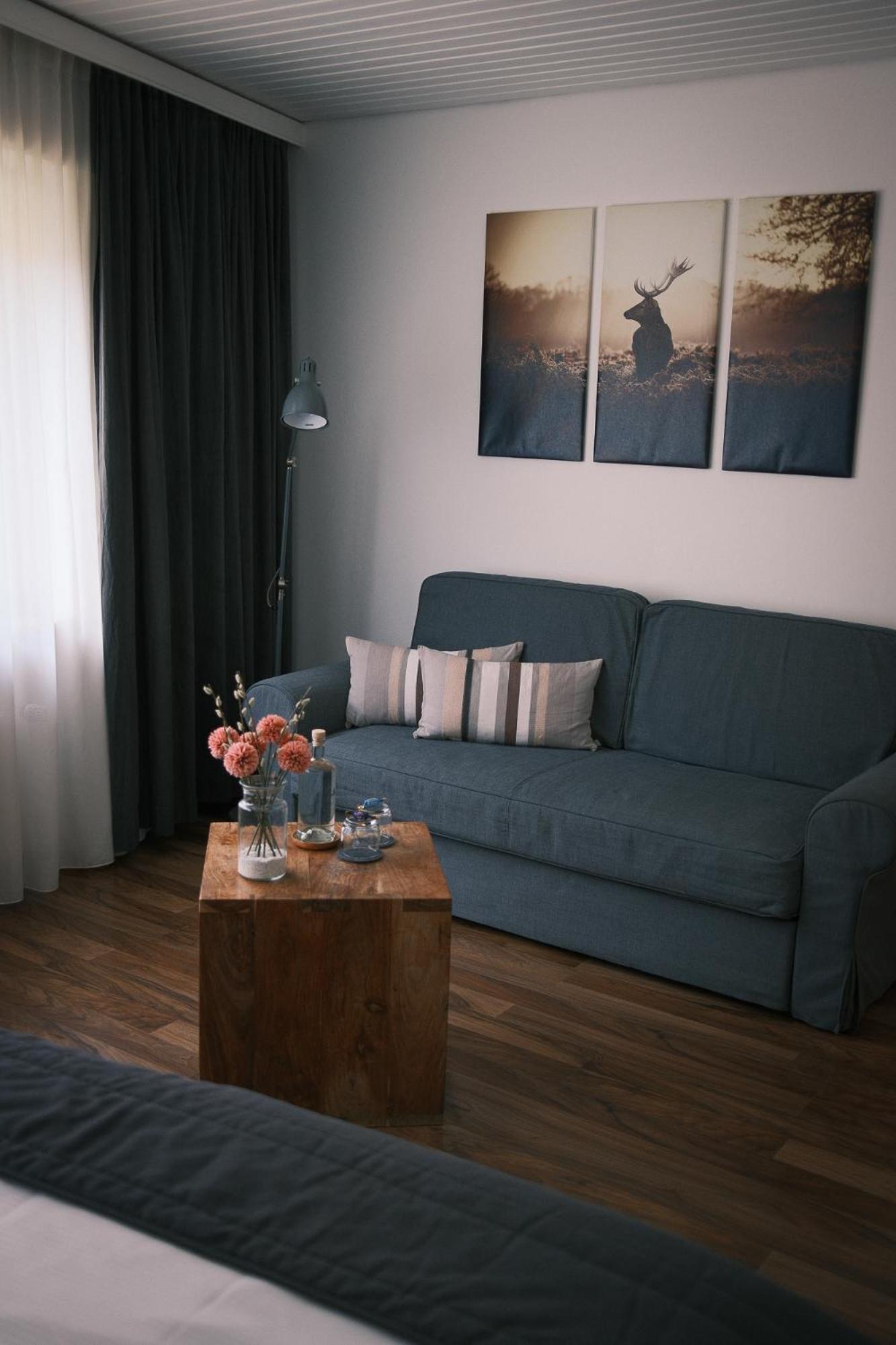 Kreuzblume Hotel & Weinstube Freiburg im Breisgau Luaran gambar